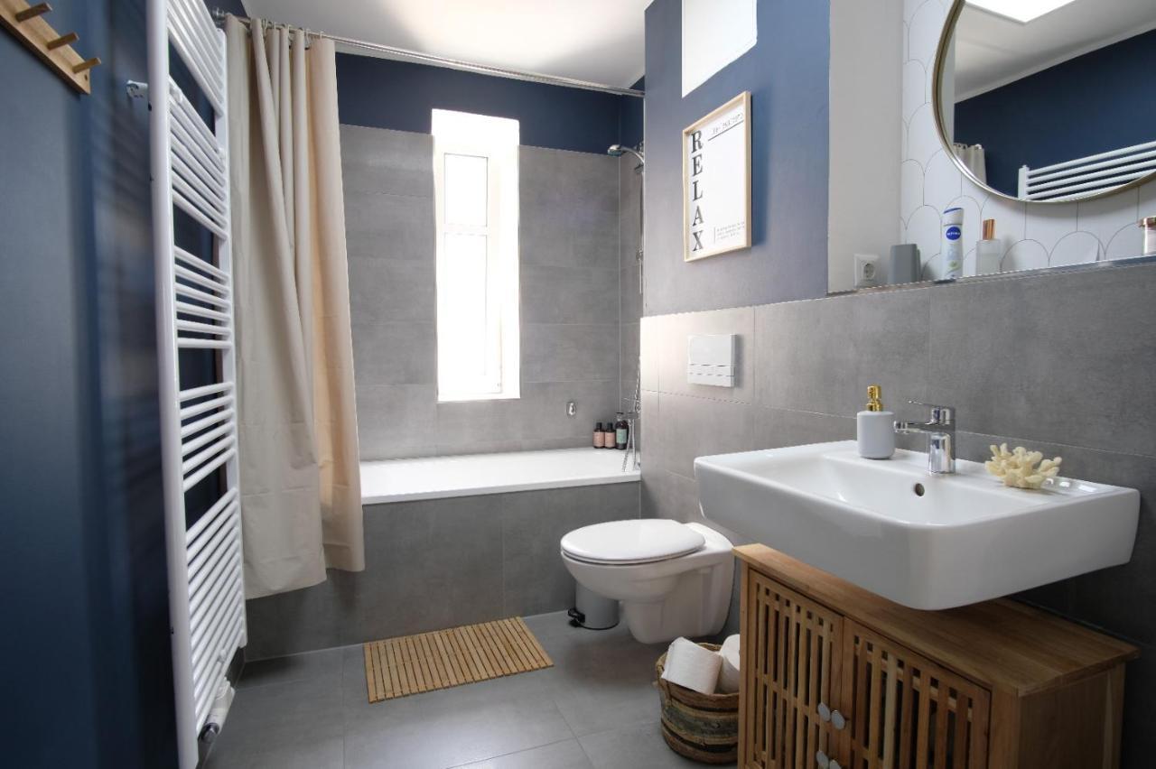 4-Room Luxury Apartment - Close To Central Station, Free Parking, Kitchen Leipzig Exterior foto